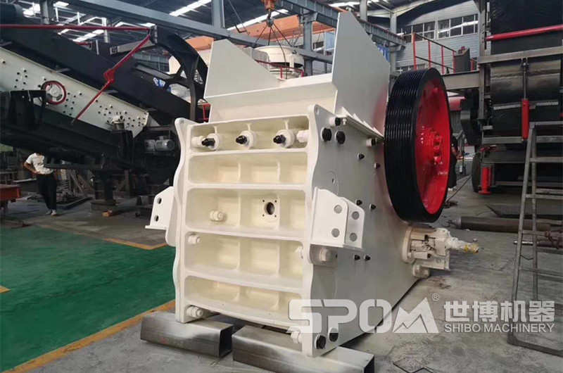 大型歐版顎式石頭破碎機